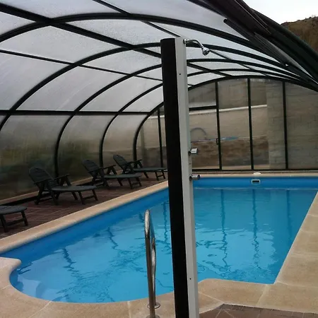 Refugio La Covatilla I,ii,iii Y Iv *